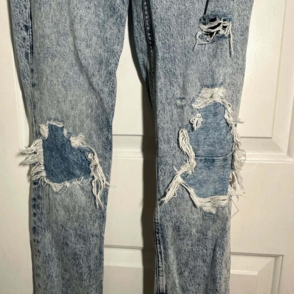 Free People “Ripped” Jeans - Picture 3 of 5